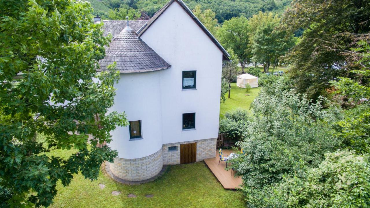 Ferienwohnung Moselblick برنكاستيل كويس المظهر الخارجي الصورة